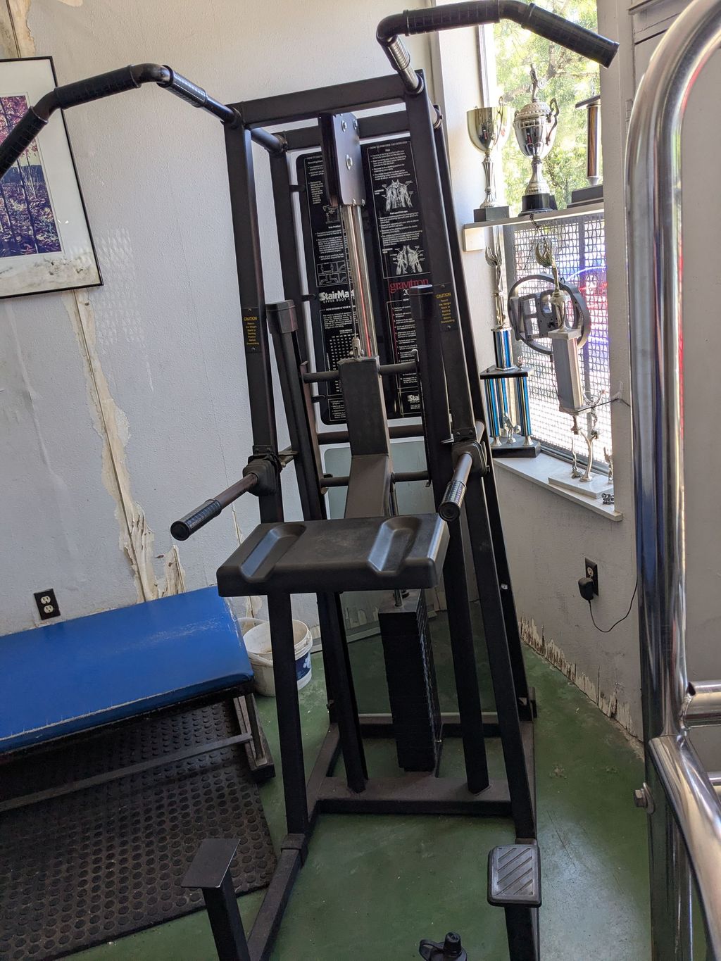 Pull-Up Progress: 6 Reps on the Assist Machine
